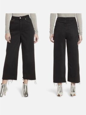 Topshop Moto Raw Hem Black Cropped Jeans Size 30